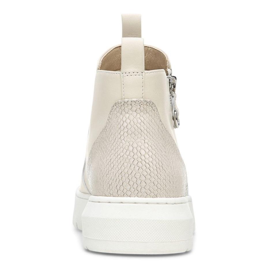 Bota Viónica Crema Brinkely