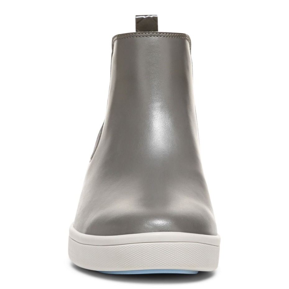 Mickie Bota Carbón Vionic