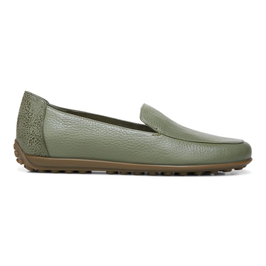 Mocasín Elora Cuero Verde Militar Vionic