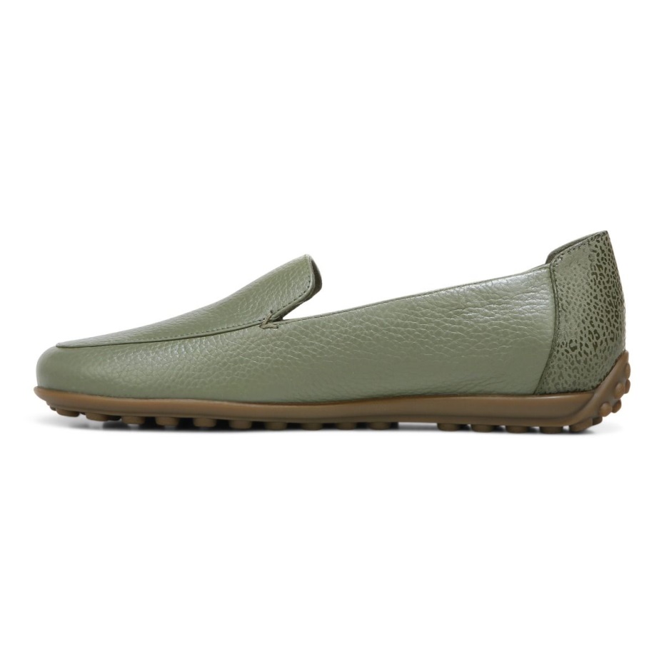 Mocasín Elora Vionic Verde Militar