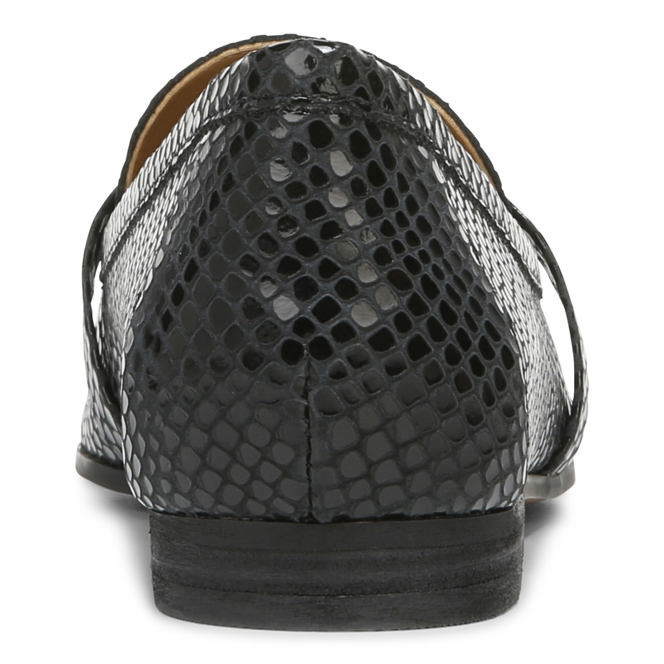 Mocasín Zana Plano Negro Vionic