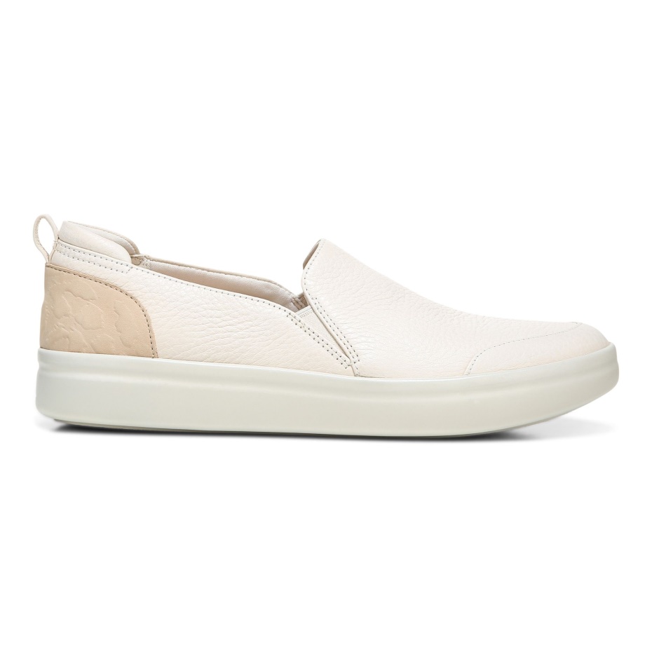 Slip Penélope Casual En Cuero Crema Vionic